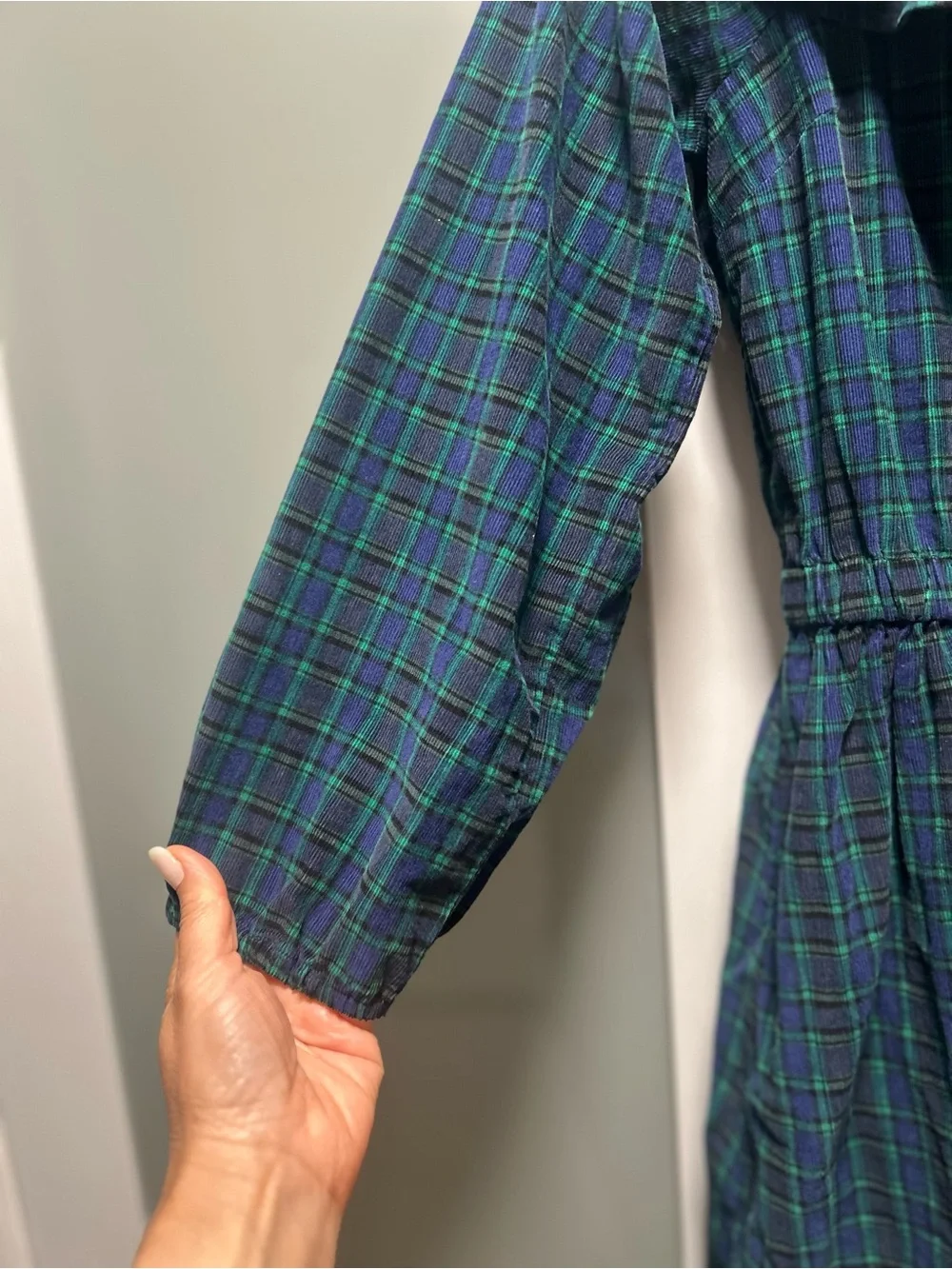 J.Crew crewcuts girls' Corduroy dress features a festive plaid pattern Size 12